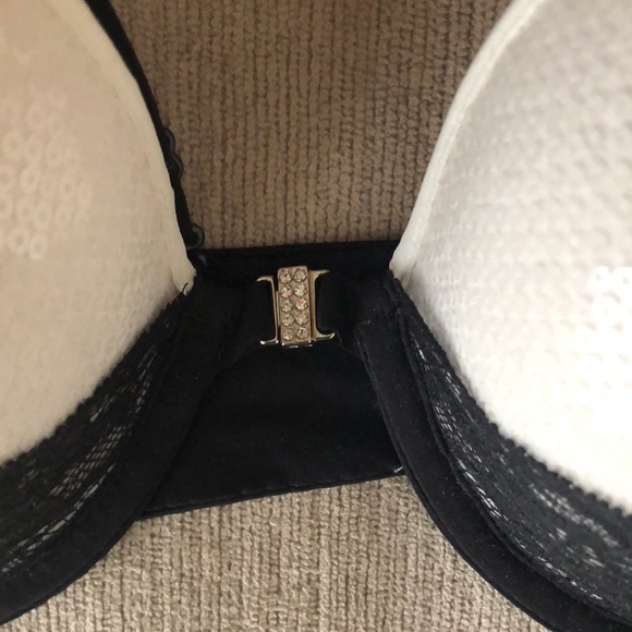La Senza Beyond Cleavage Bra - Picture 5 of 6